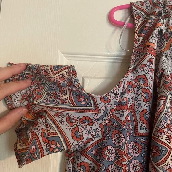 LC Lauren Conrad Gray and Orange Cold Shoulder Maxi Dress - Picture 2 of 3